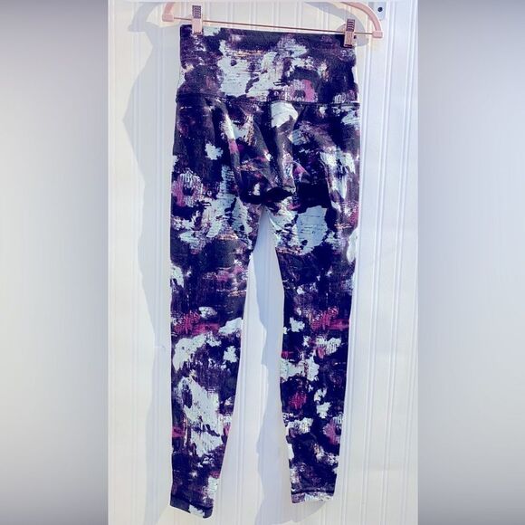 Lululemon Wunder Under Pant (Hi-Rise) - Kara Blossom Multi Size 8 - Picture 4 of 10